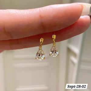 SEPTEMBER26 SET 28 - MINIMALISTIC TOP EAR RINGS
