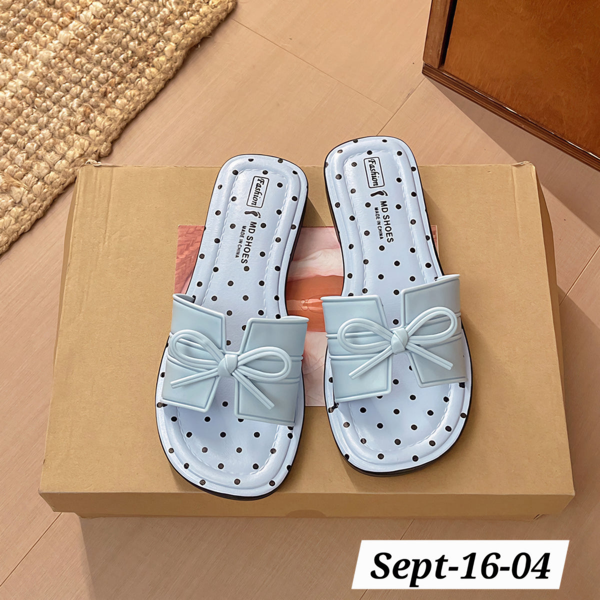 SEPTEMBER26 SET 16 - Regular wearable Sandals