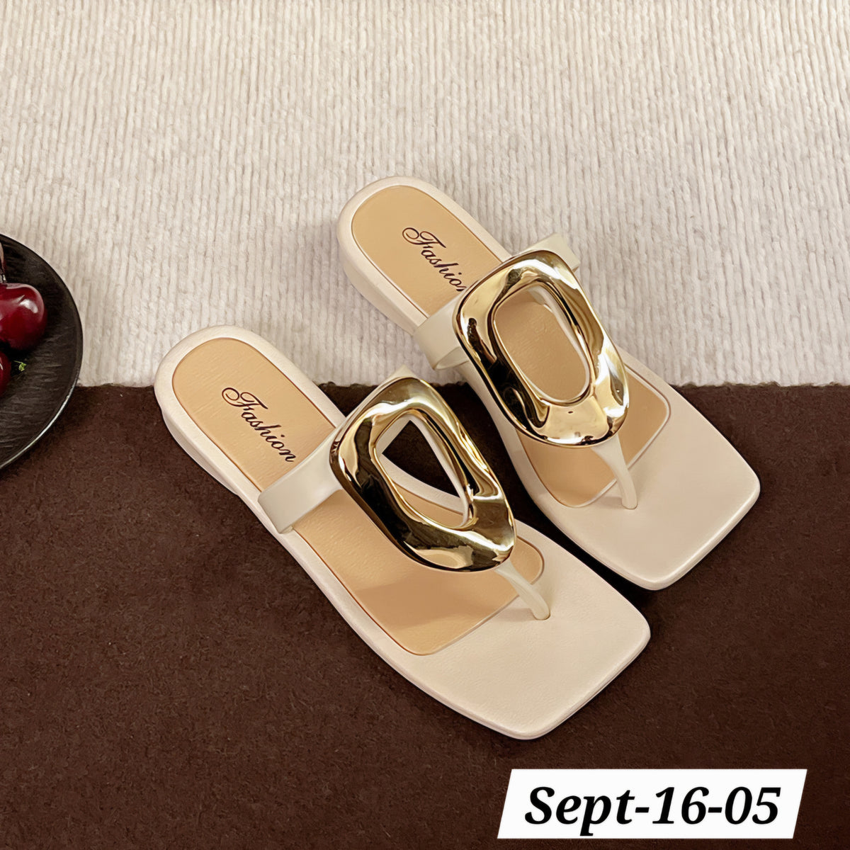 SEPTEMBER26 SET 16 - Regular wearable Sandals