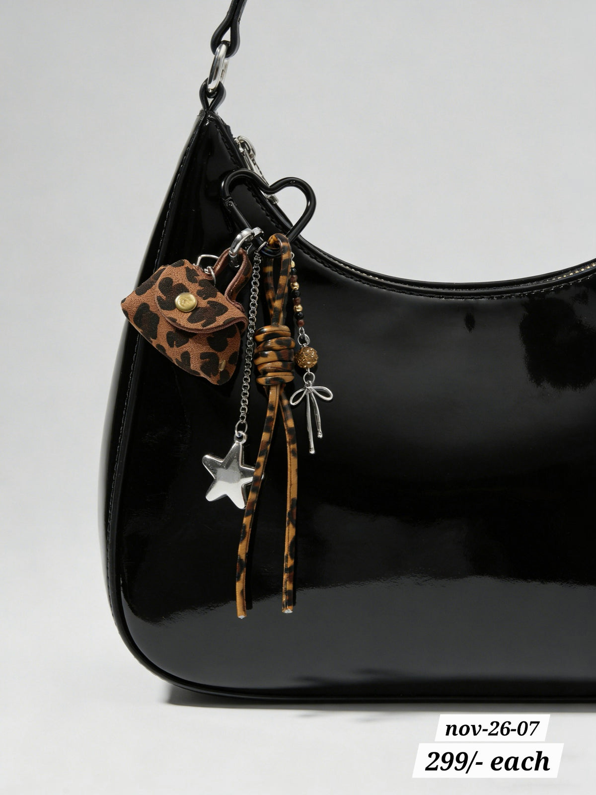 NOV26 SET 26 - Bag charms