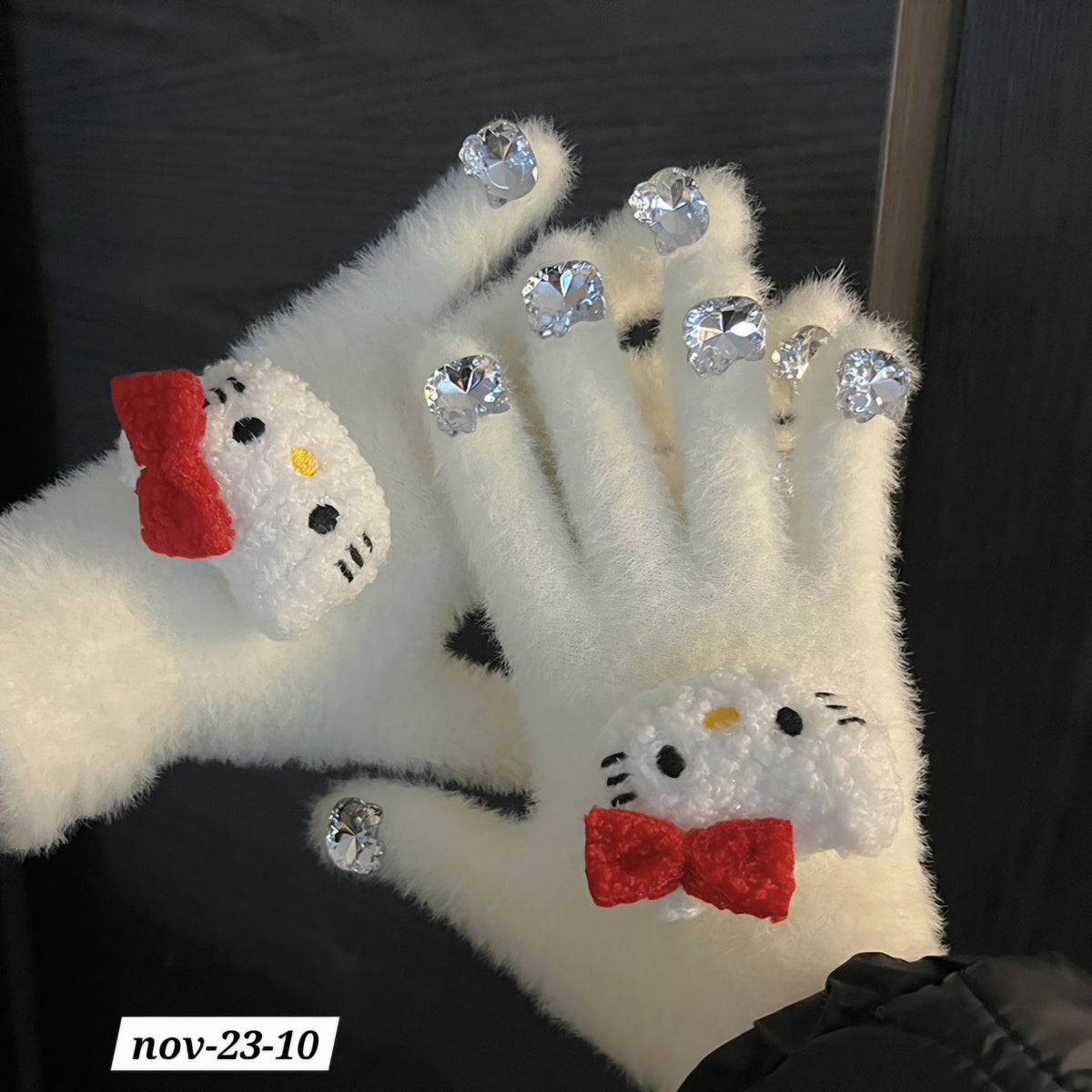NOV26 SET 23 - WINTER HAND GLOVES