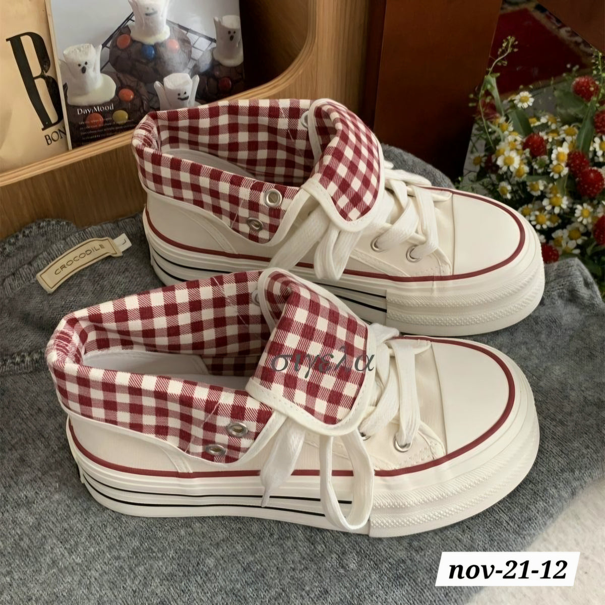 NOV26 SET 21 - SNEAKERS