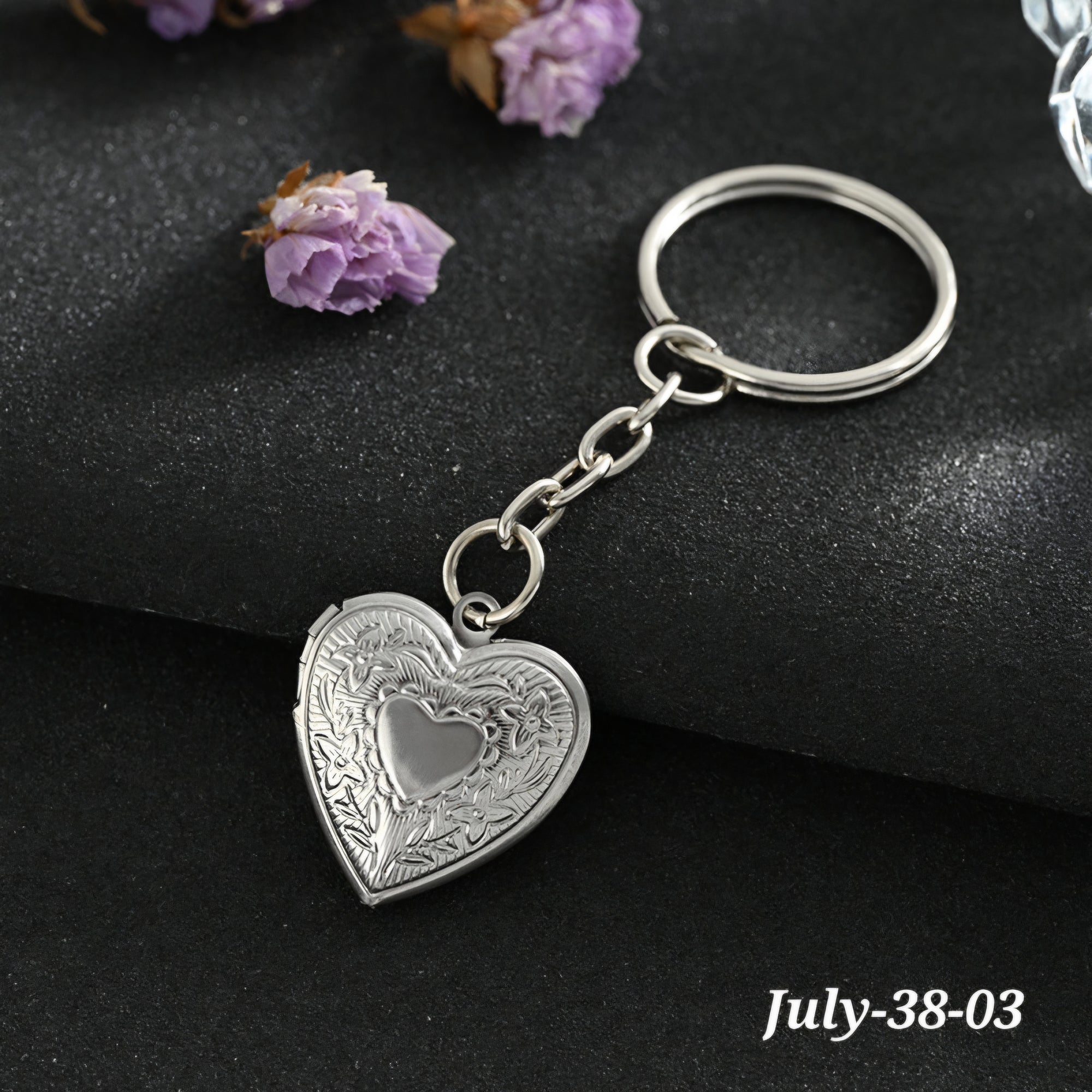 JULY26 Set 38 - Locket keychain