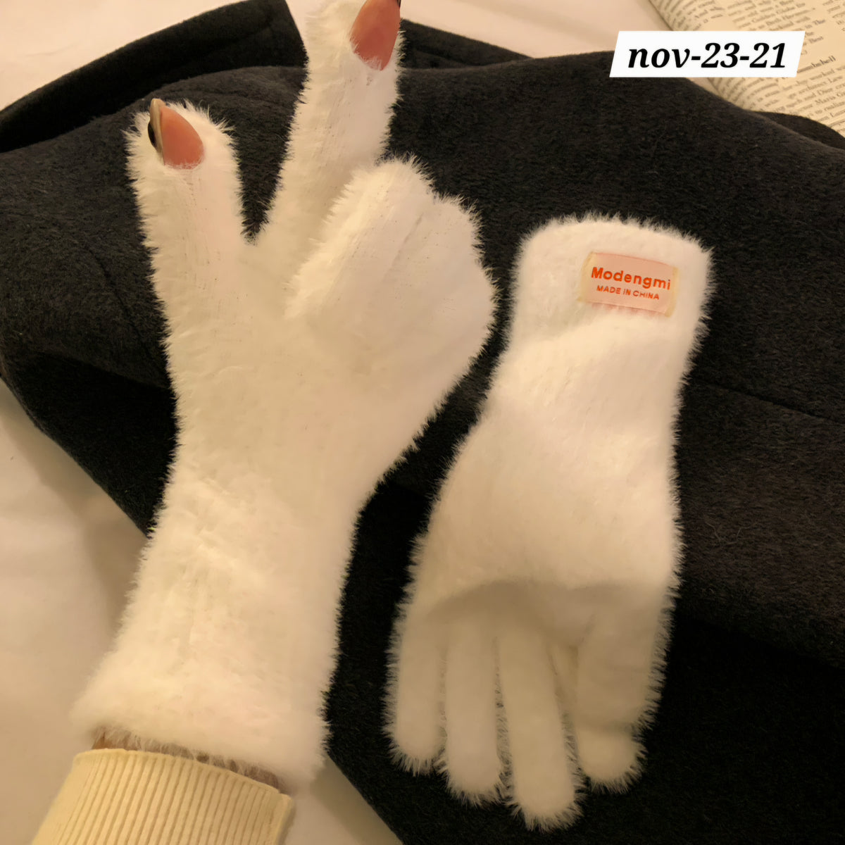 NOV26 SET 23 - WINTER HAND GLOVES