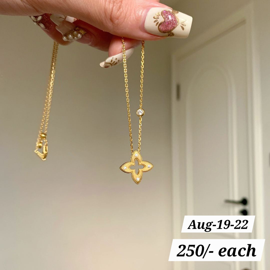 AUGUST26 SET 19 - Few color guaranteed ornaments 1