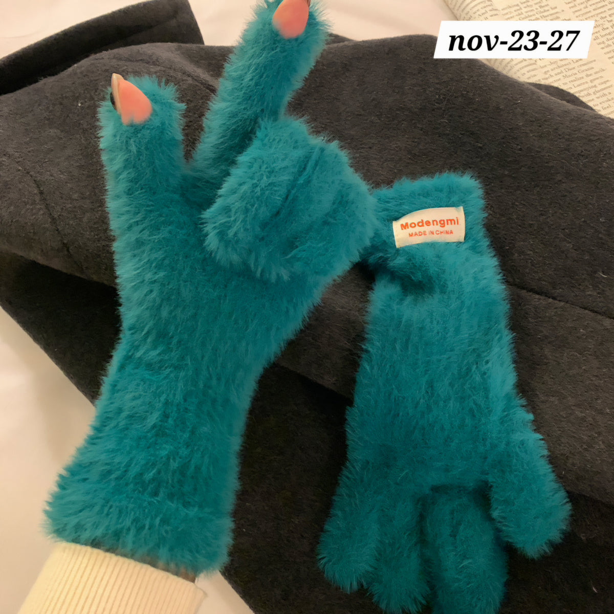 NOV26 SET 23 - WINTER HAND GLOVES