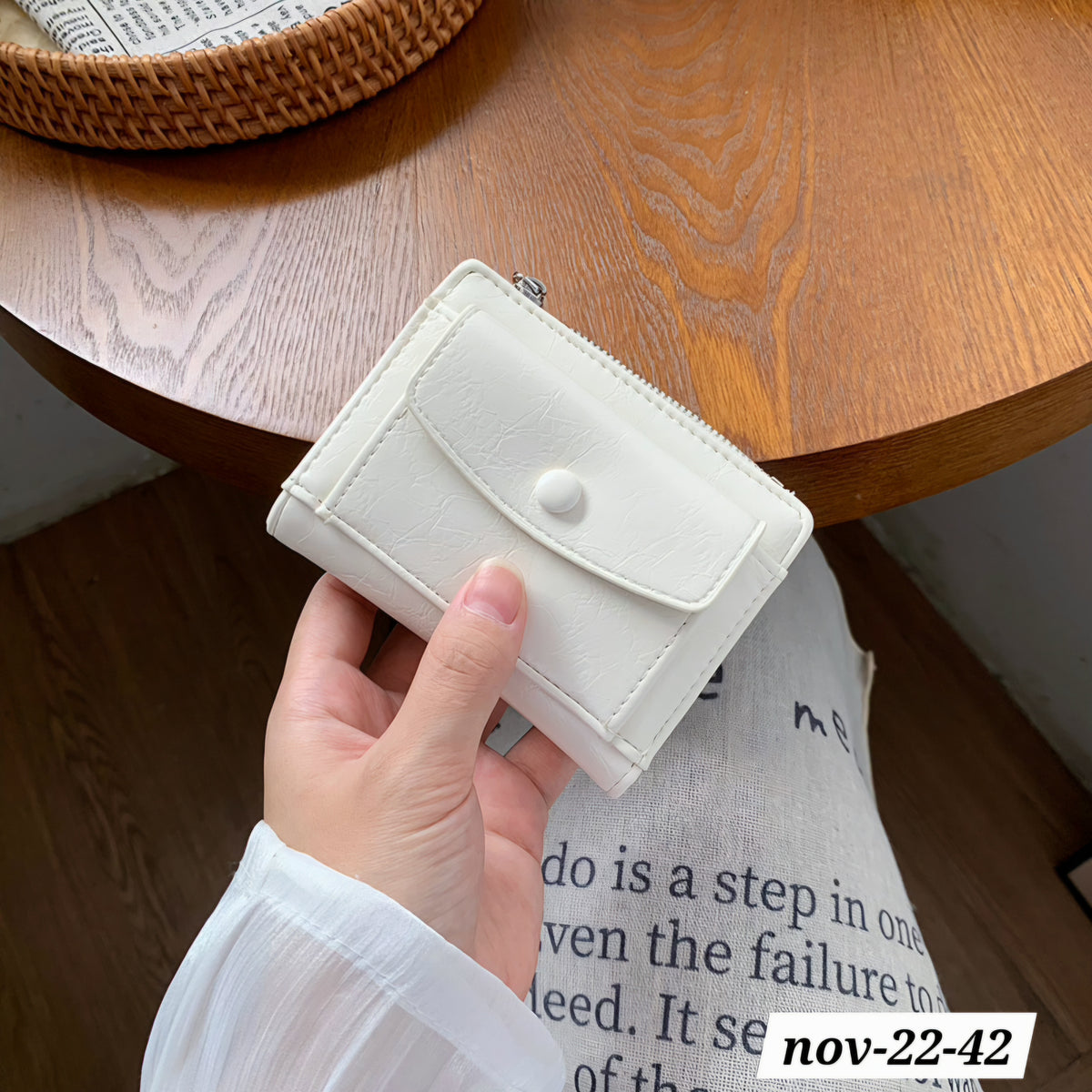 NOV26 SET 22 - STRAIGHT OUTTA PINTEREST WALLETS