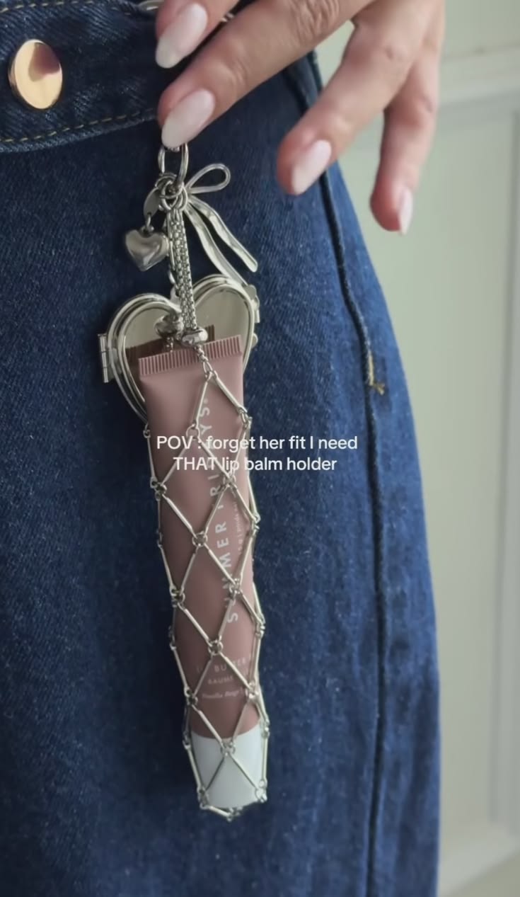 JUNE26 Set 03 - Pinteresty lipstick keychain