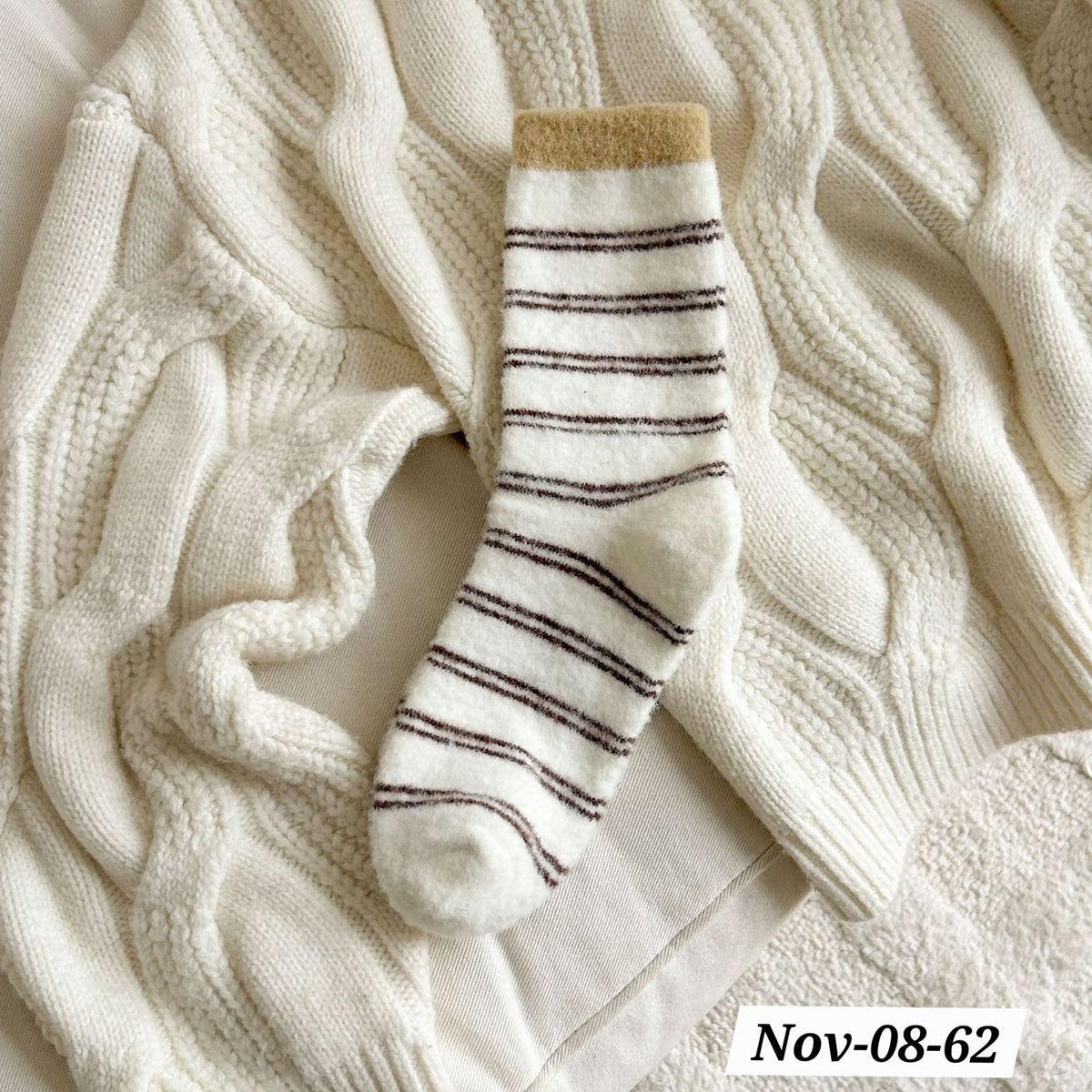 NOV26 SET 08 - WINTER SOCKS