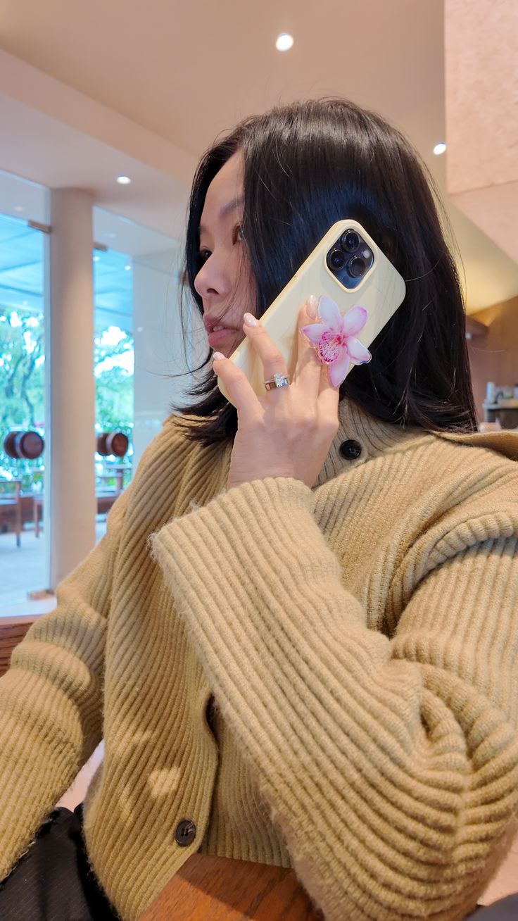 JUNE26 Set 31 - Orchid Popsockets