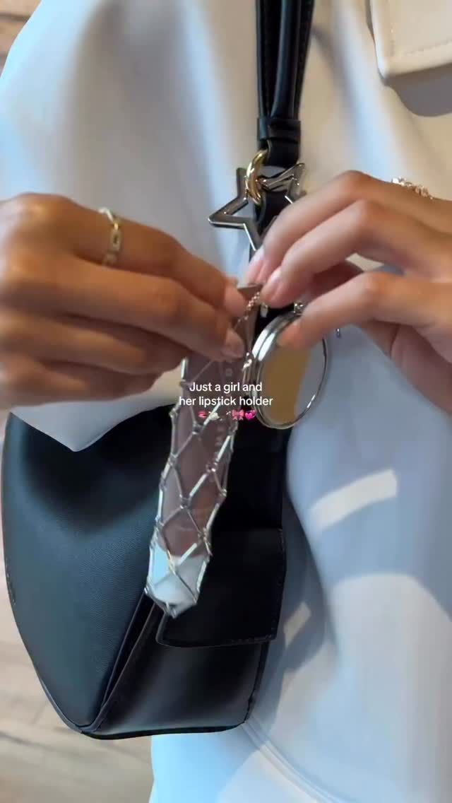 JUNE26 Set 03 - Pinteresty lipstick keychain
