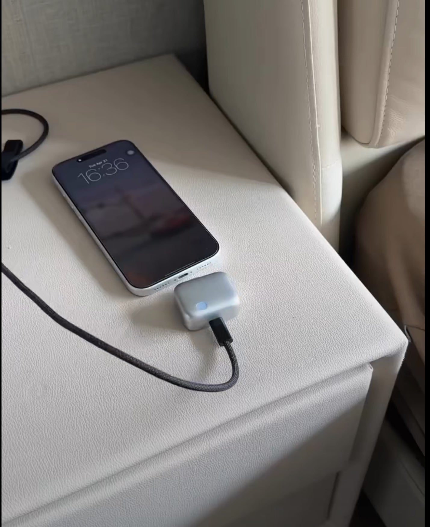 AUGUST26 SET 6 - Auto disconnected charger