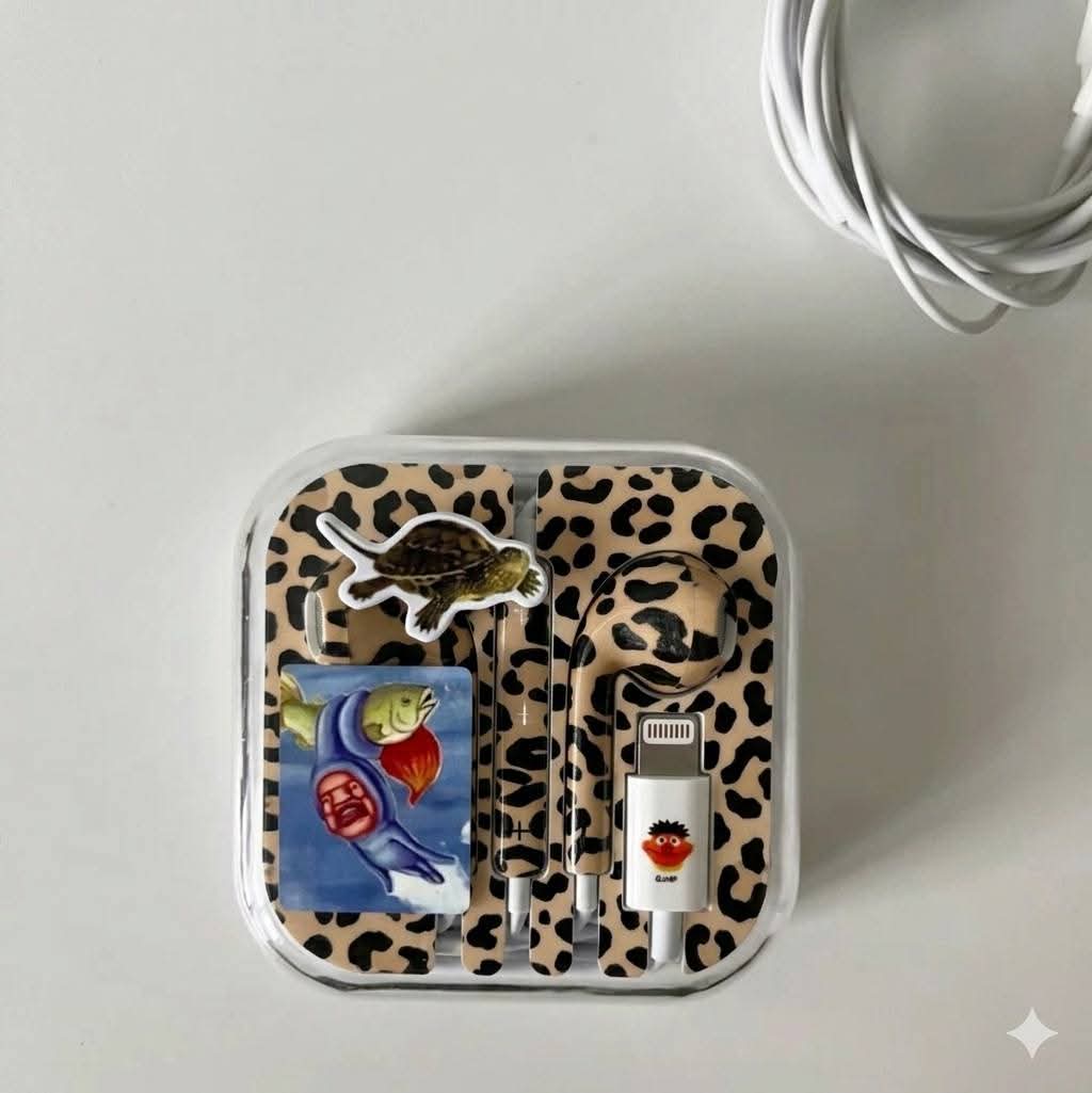 AUGUST26 SET 5 - Pinteresty Headphone