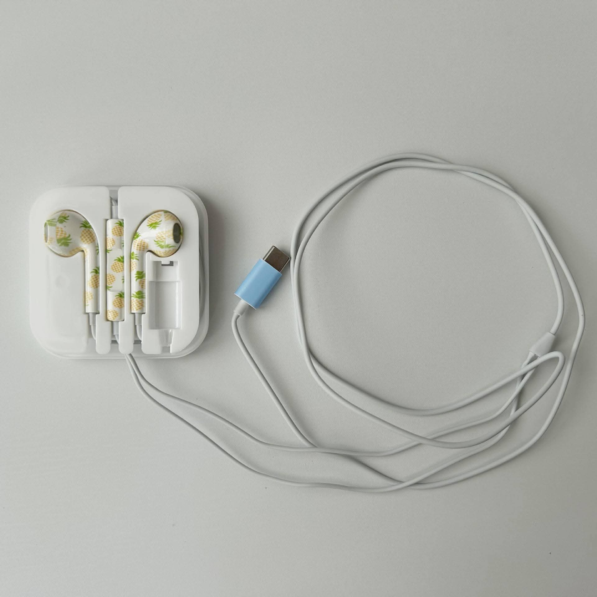 AUGUST26 SET 5 - Pinteresty Headphone