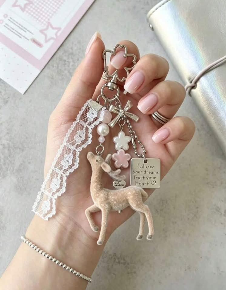 NOV26 SET 26 - Bag charms