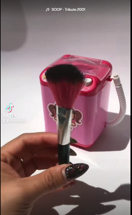 JUNE26 Set 37 - Brush cleansing washing machine