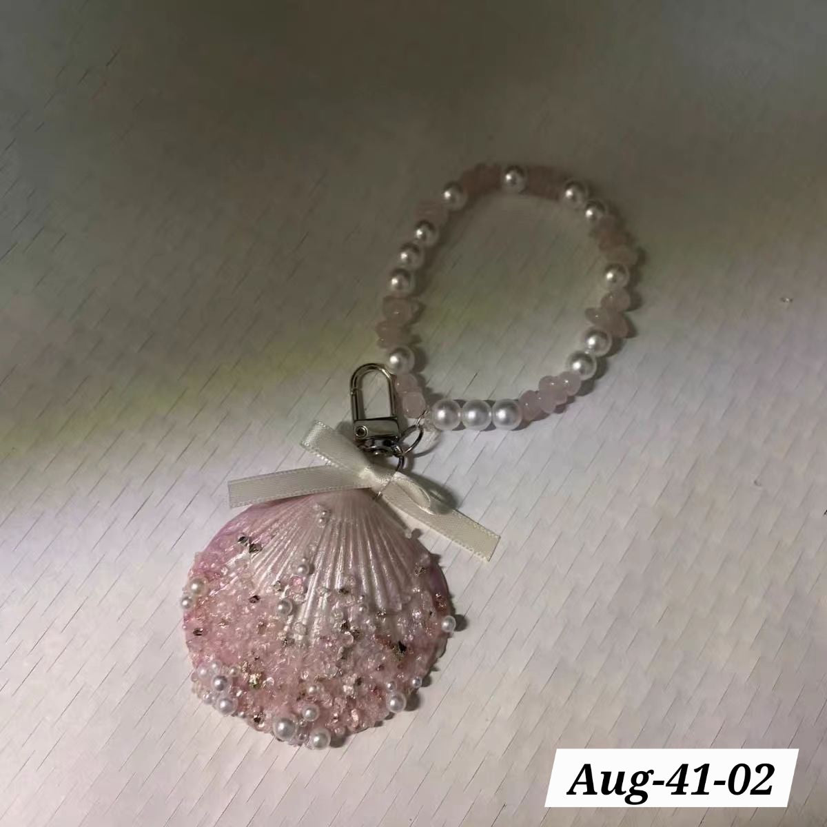 AUGUST26 SET 41 - Seashell keychain