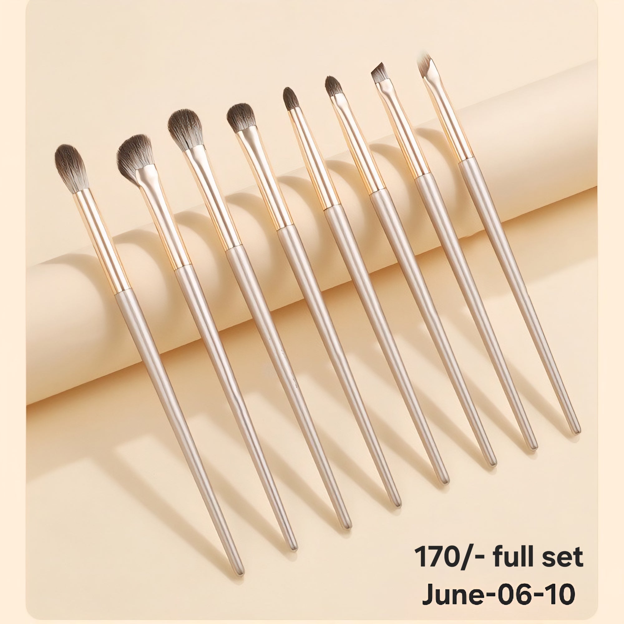 JUNE26 Set 06 - Makeup brushes