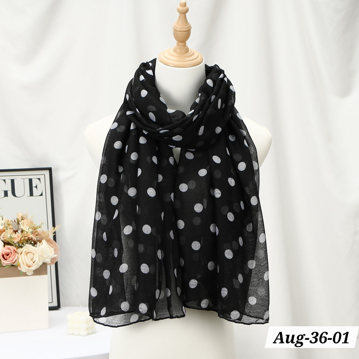 AUGUST26 SET 36 - Polka dot scarf
