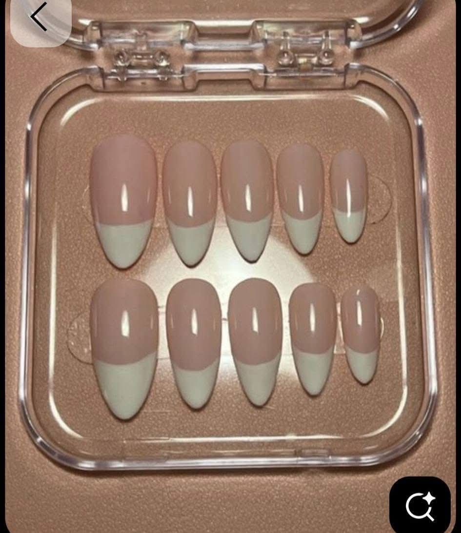 JUNE26 Set 27 - French Tip Nails