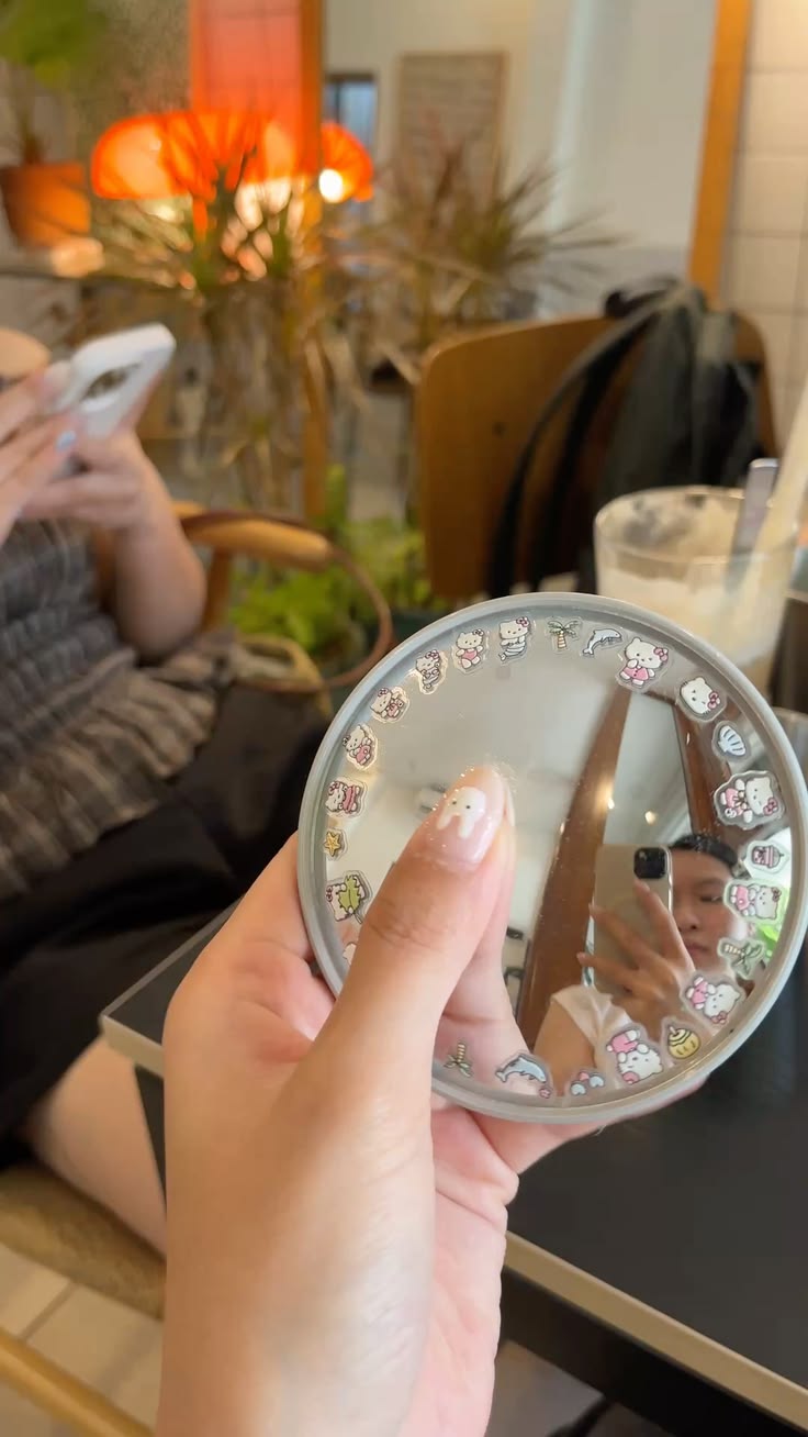 JULY26 Set 07 - Convex mirror