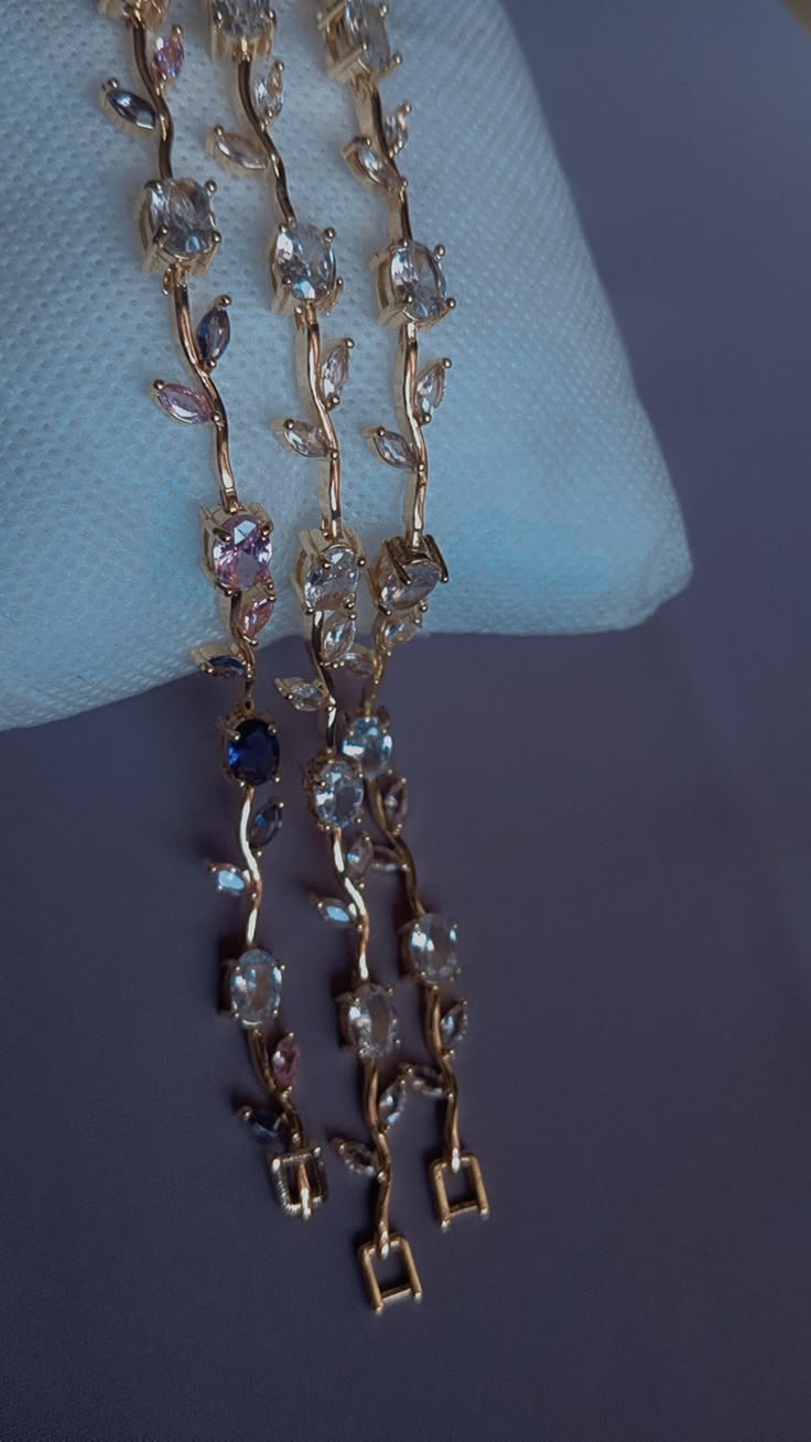 April26 Set 24 - Tulip Bracelets